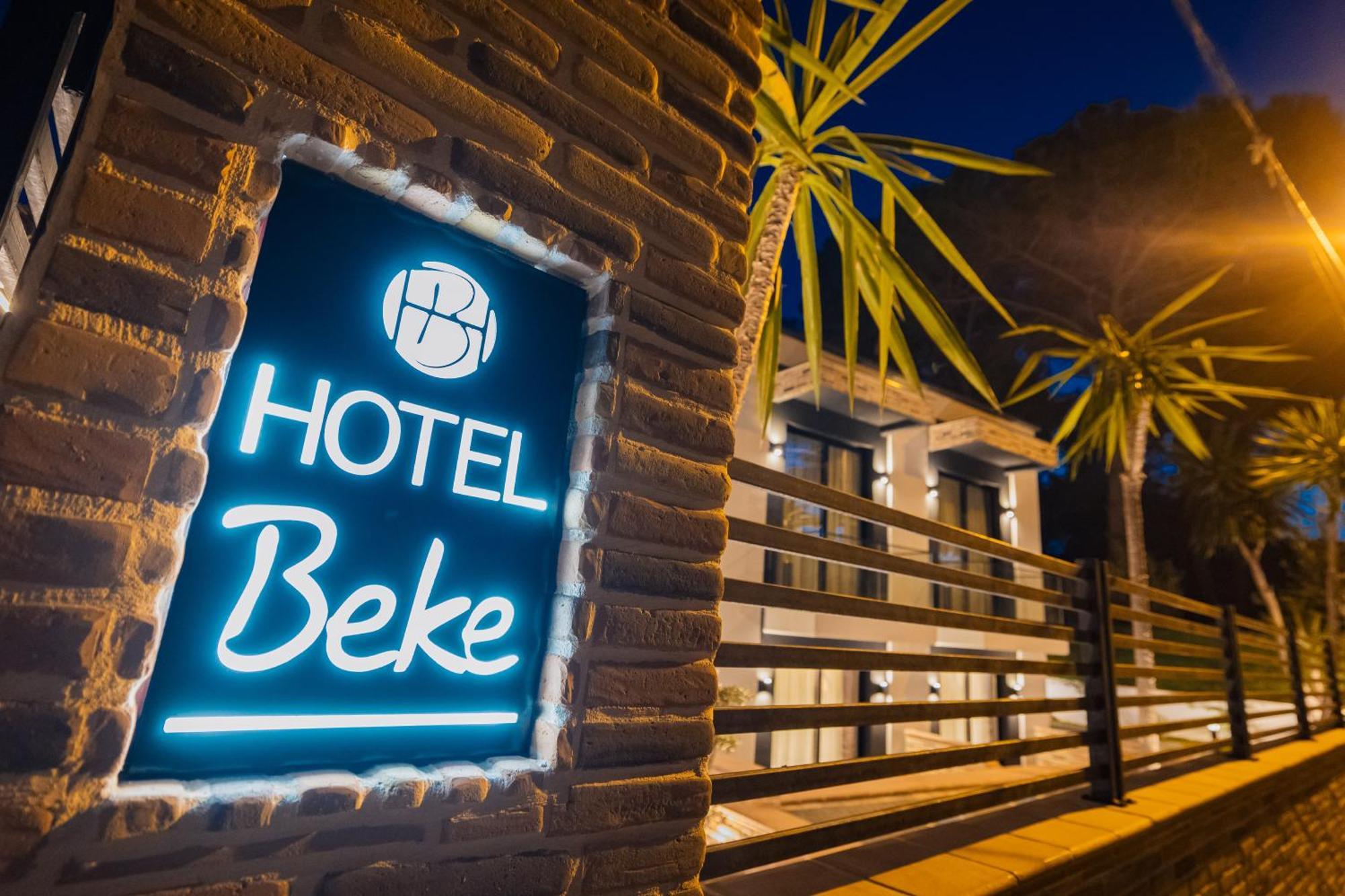 Hotel Beke فلورا المظهر الخارجي الصورة