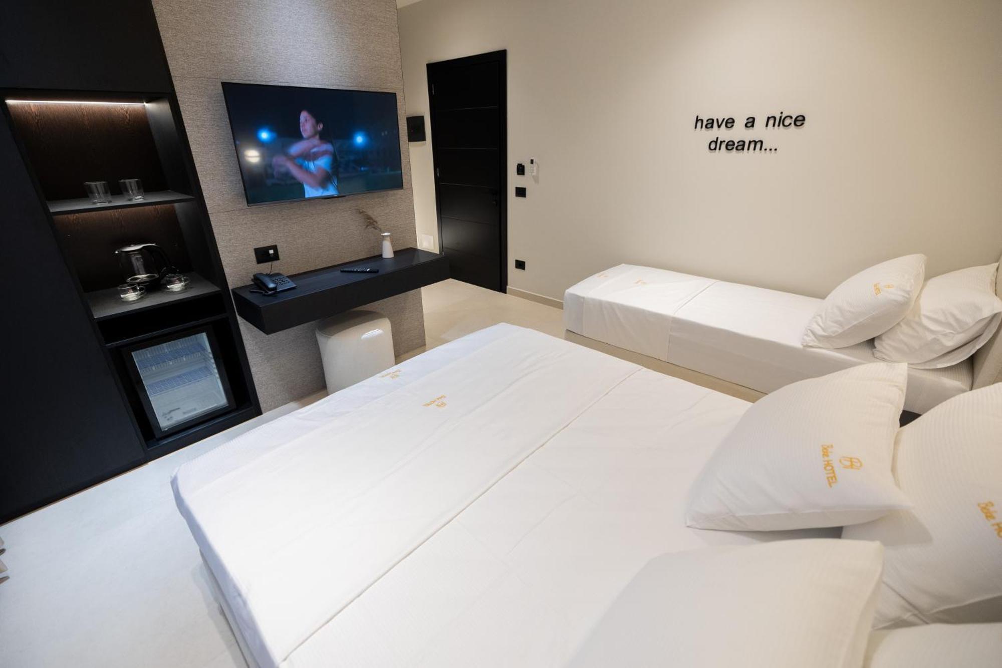Hotel Beke فلورا المظهر الخارجي الصورة